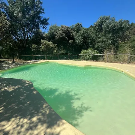 Antiguo Molino Con Piscina Y Chimenea En El Valle Del Tietar Касавьеха
