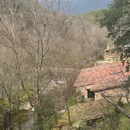 Antiguo Molino Con Piscina Y Chimenea En El Valle Del Tietar Feriehus *