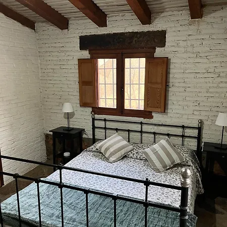 Antiguo Molino Con Piscina Y Chimenea En El Valle Del Tietar *