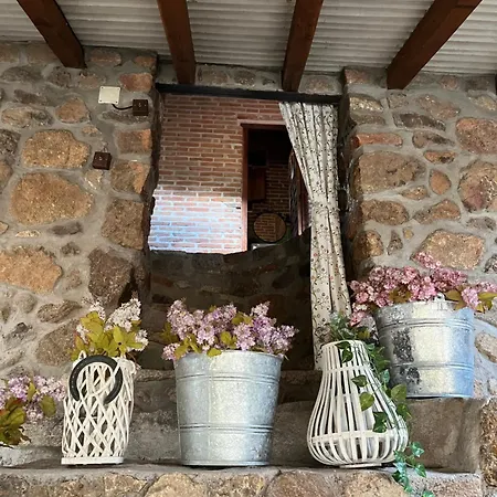 Antiguo Molino Con Piscina Y Chimenea En El Valle Del Tietar * Casavieja