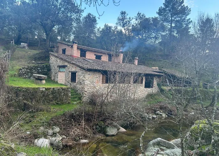בית נופש Antiguo Molino Con Piscina Y Chimenea En El Valle Del Tietar Casavieja