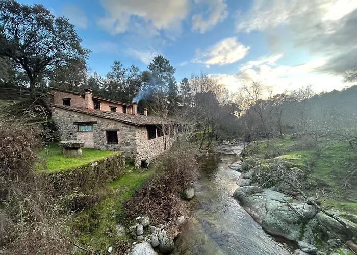 בית נופש Antiguo Molino Con Piscina Y Chimenea En El Valle Del Tietar Casavieja