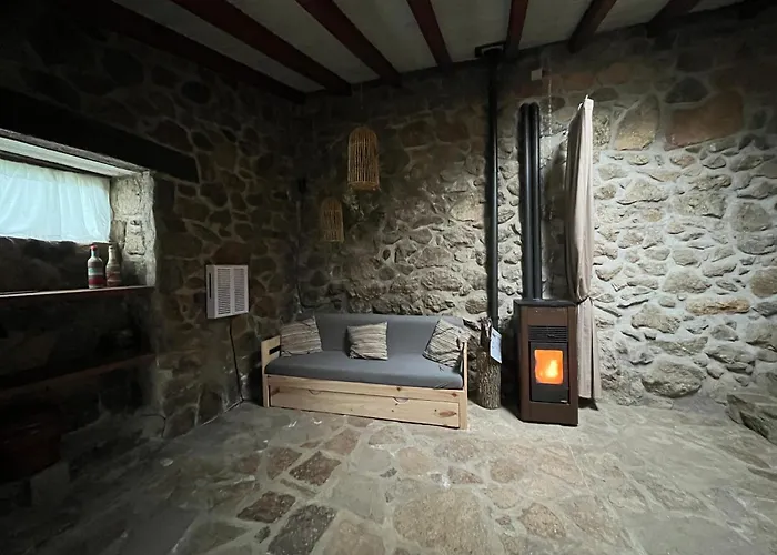 Antiguo Molino Con Piscina Y Chimenea En El Valle Del Tietar *