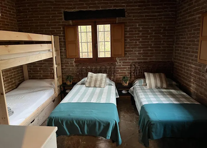 Antiguo Molino Con Piscina Y Chimenea En El Valle Del Tietar בית נופש *