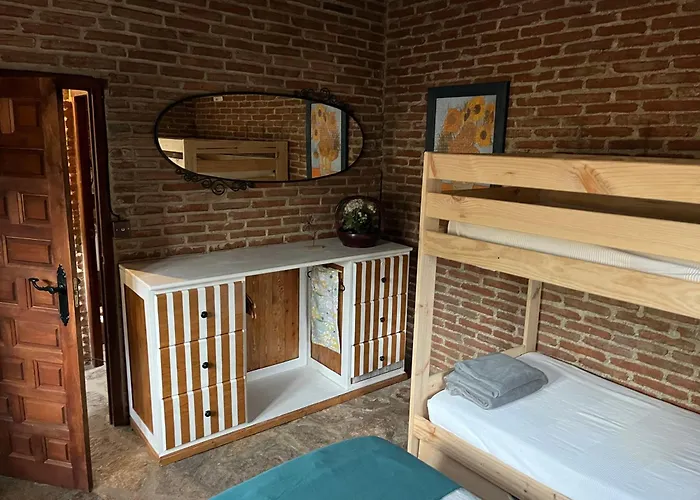 Antiguo Molino Con Piscina Y Chimenea En El Valle Del Tietar * Касавьеха