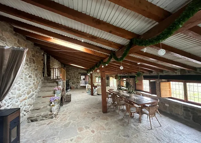 Antiguo Molino Con Piscina Y Chimenea En El Valle Del Tietar * Casavieja