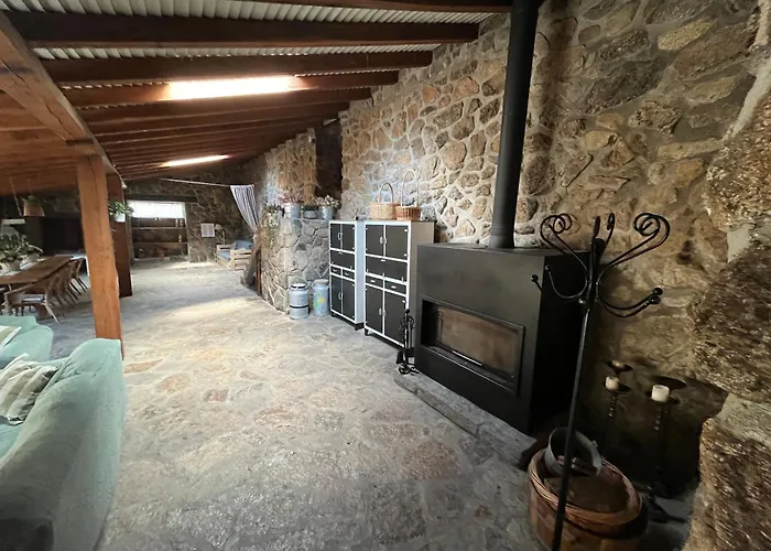 Antiguo Molino Con Piscina Y Chimenea En El Valle Del Tietar * Касавьеха