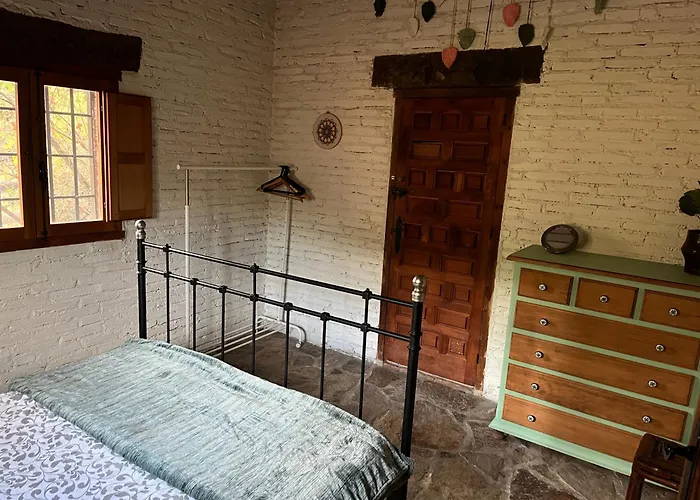 Дом отдыха Antiguo Molino Con Piscina Y Chimenea En El Valle Del Tietar *