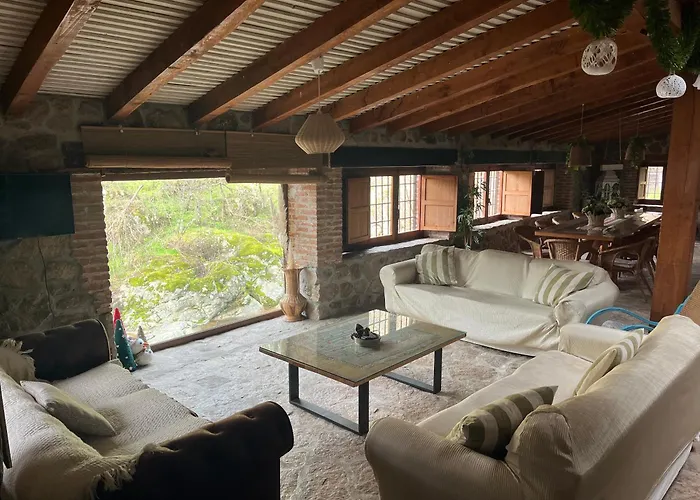 Дом отдыха Antiguo Molino Con Piscina Y Chimenea En El Valle Del Tietar *